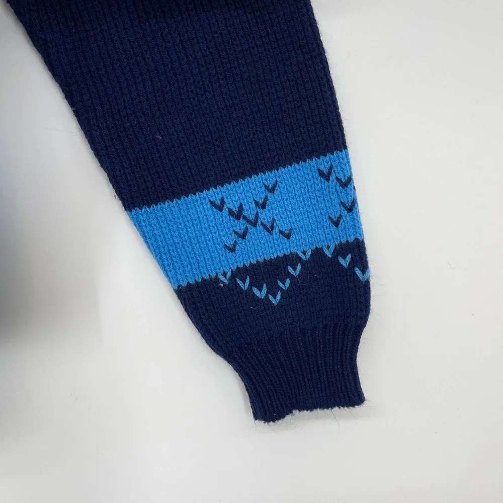 Vintage JCPenney Boys Acrylic Sweater‎ Blue White Geometric Size L Christmas